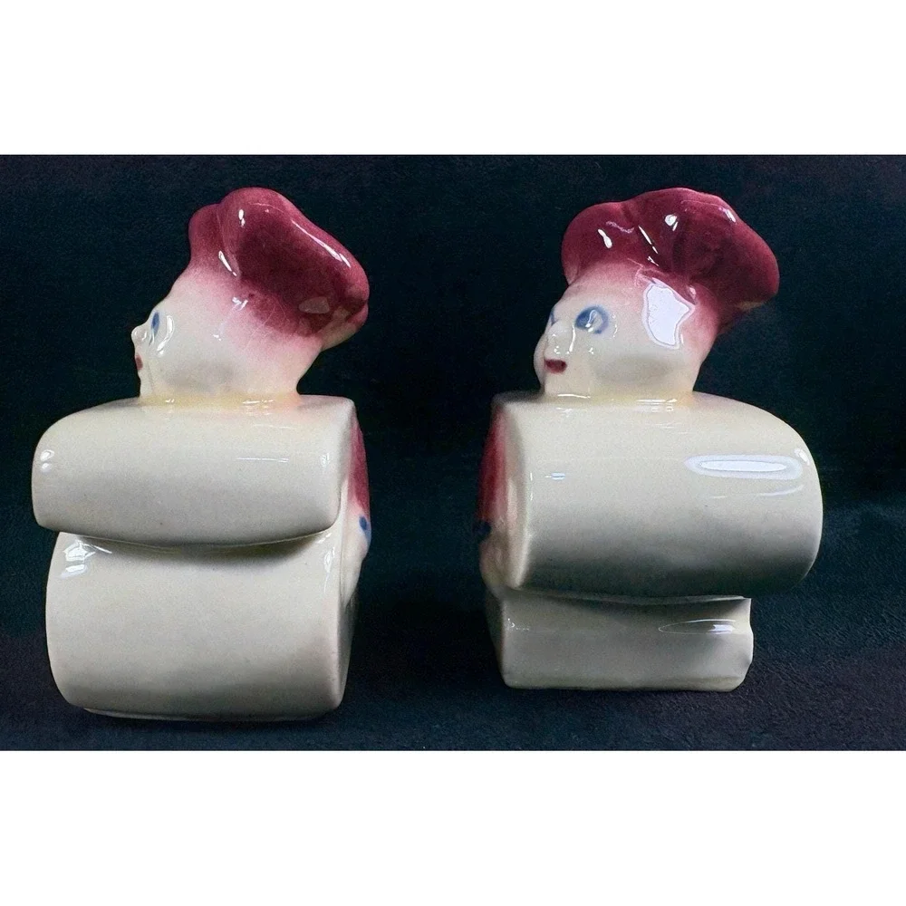 Vintage Shawnee Chef Salt and Pepper Shakers 3.5 Inches Tall No Stoppers‎